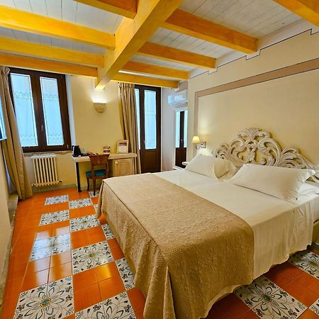テルモリ Residenza Sveva Bed & Breakfast エクステリア 写真