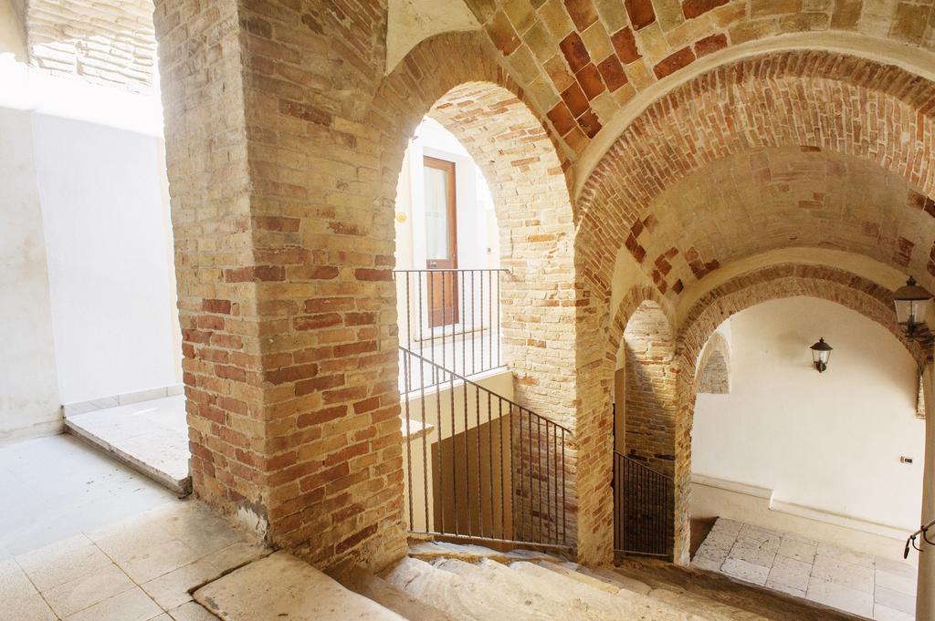 テルモリ Residenza Sveva Bed & Breakfast エクステリア 写真