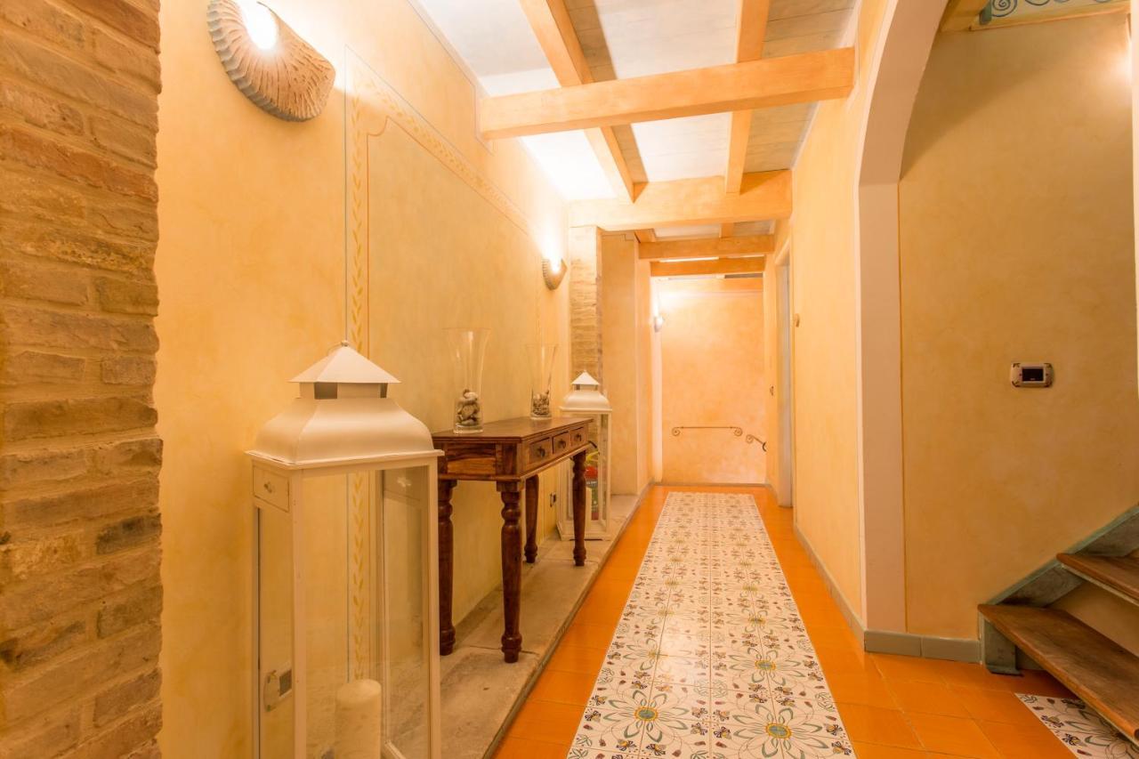 テルモリ Residenza Sveva Bed & Breakfast エクステリア 写真